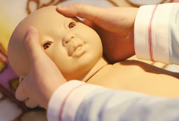 智能婴儿抚触模型