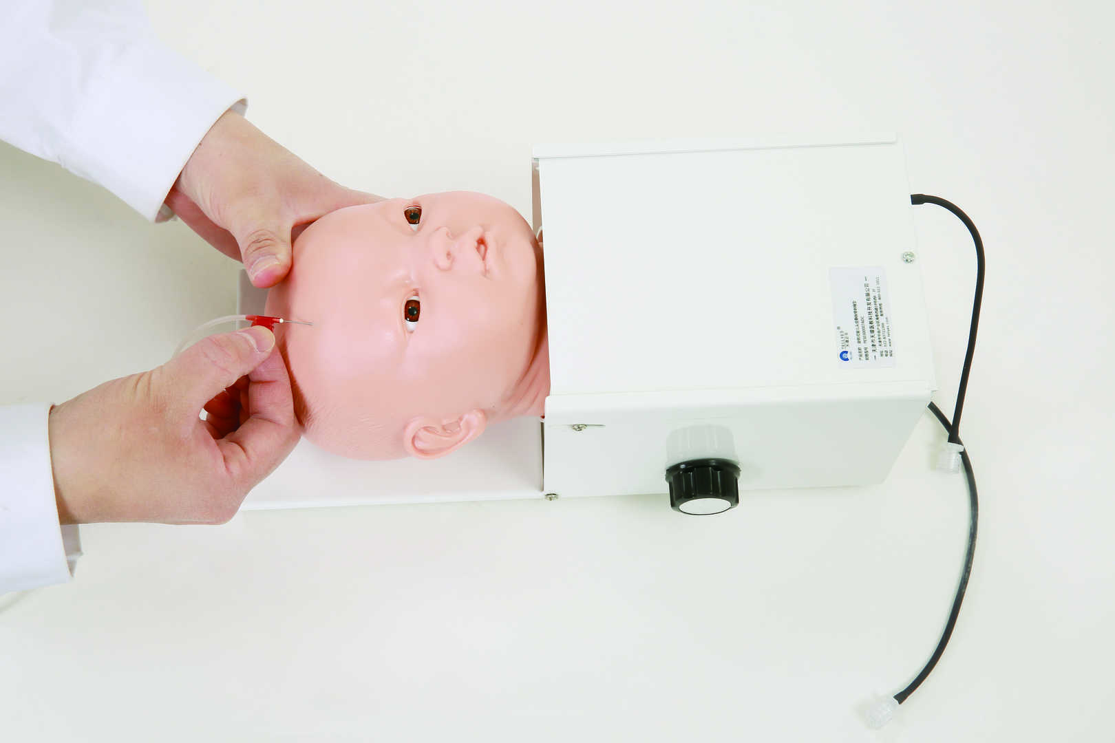 Venipuncture Training Baby Head with Rotatable Valves 